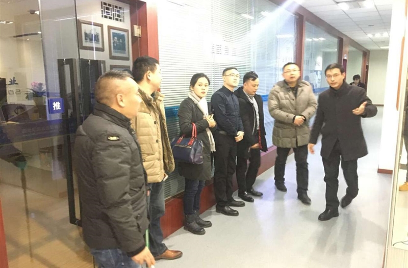 雅安市庐山龙门镇领导考察调研i汪家智慧生活平台