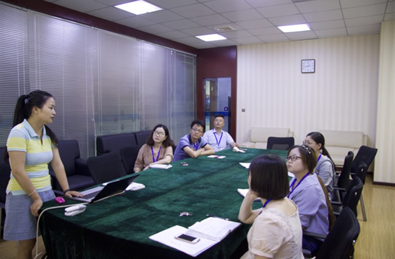 公司组织开展2017年新员工入职培训工作